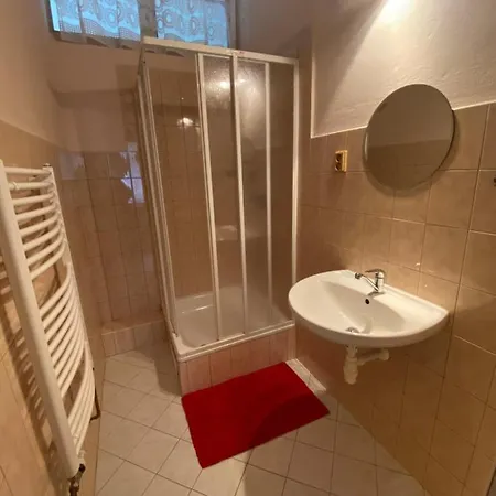 Ξενοδοχείο με διαμερίσματα Apartma 299