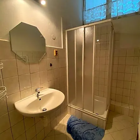 Aparthotel Apartma 299